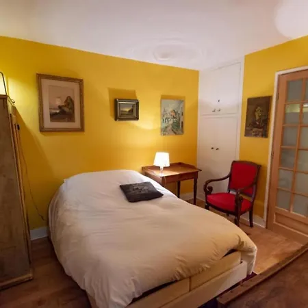 Very French Two Bedroom In The Heart Of Apartment