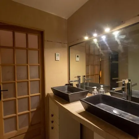 Very French Two Bedroom In The Heart Of *
